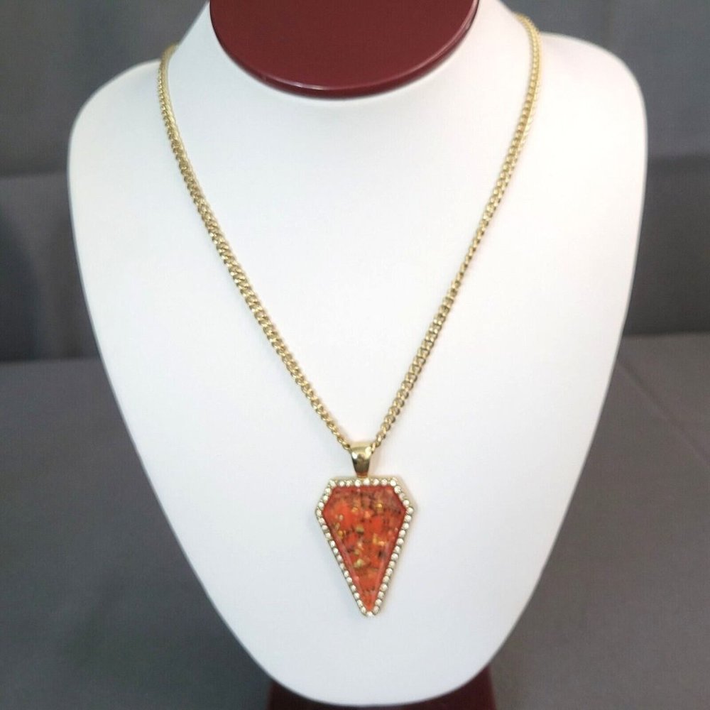 Nicole By Nicole Miller Signed Women's Fashion Necklace Gold Tone & Pendant 30"